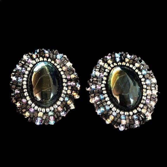 Vintage hand beaded glass bead and Laborite pierced earrings black blue pierced - Picture 4 of 7